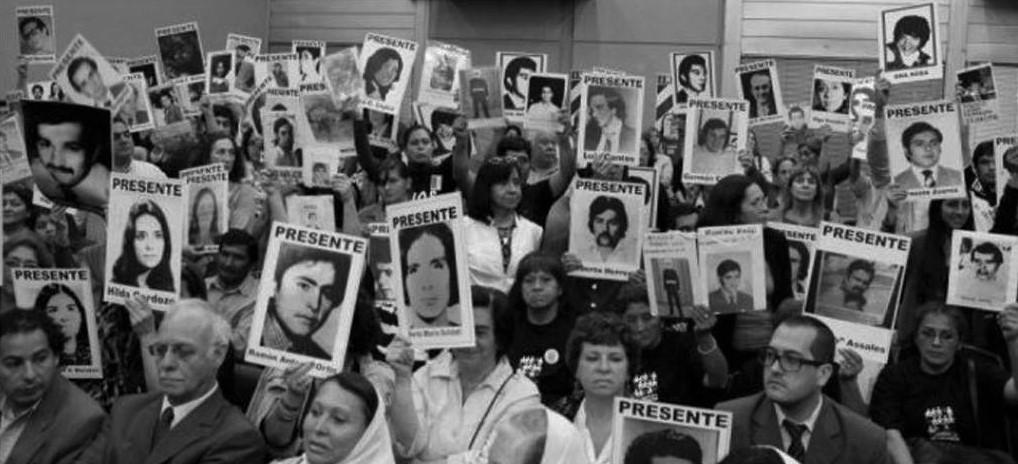 dt.common.streams.StreamServer